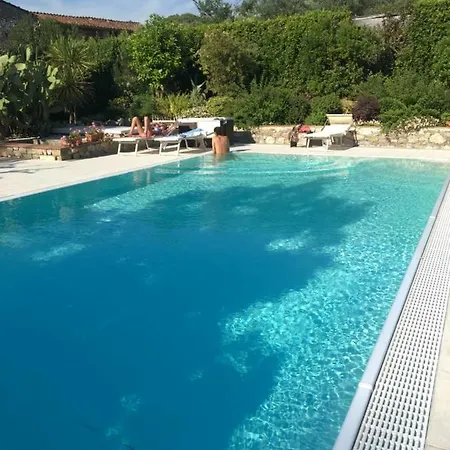 فيلة Casa Pietra Del Sole